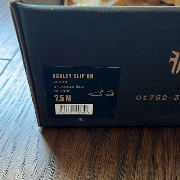 Frye Ashley Slip On - Picture 2 of 4